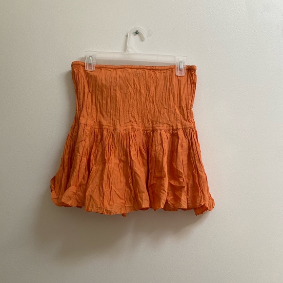 Vintage Club Monaco Wrinkle Effect Mini Skirt - Picture 3 of 3